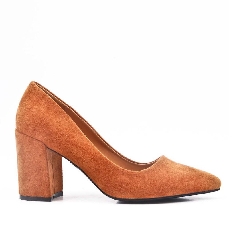 camel pumps shoes