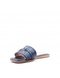 Flat sandals in faux leather for women