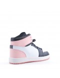 Women's faux leather sneaker