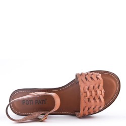 Flat sandals in faux leather for women