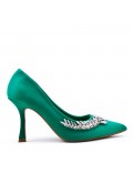 Leatherette pump with heels