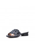 Flat sandals in faux leather for women