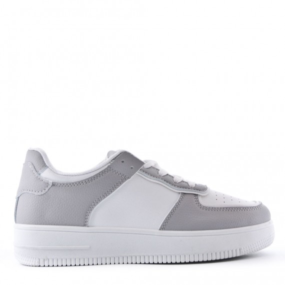 Women's faux leather sneaker