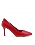 Leatherette pump with heels