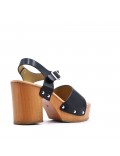 Sandal in mixed materials for women