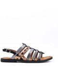 Flat sandals in a material mix for women