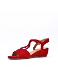 Wedge sandal in faux suede