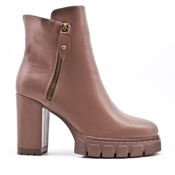 Faux leather ankle boot