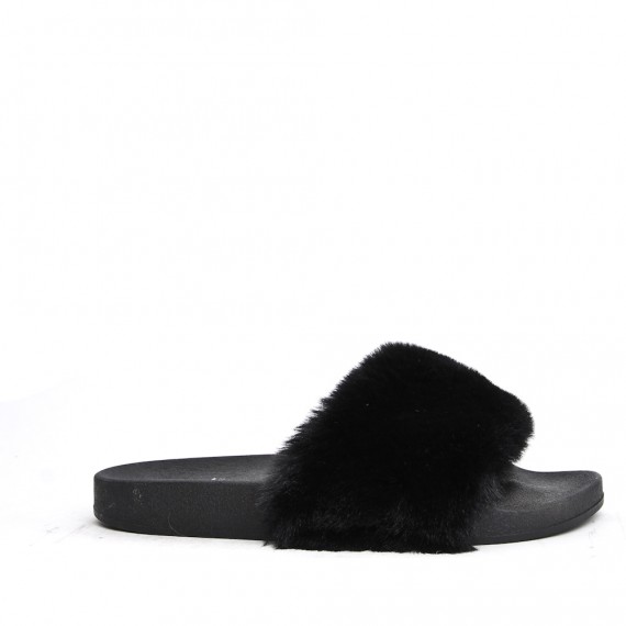 Winter fur slipper