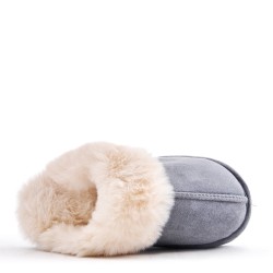 Women's faux fur slipper