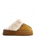 Women's faux fur slipper