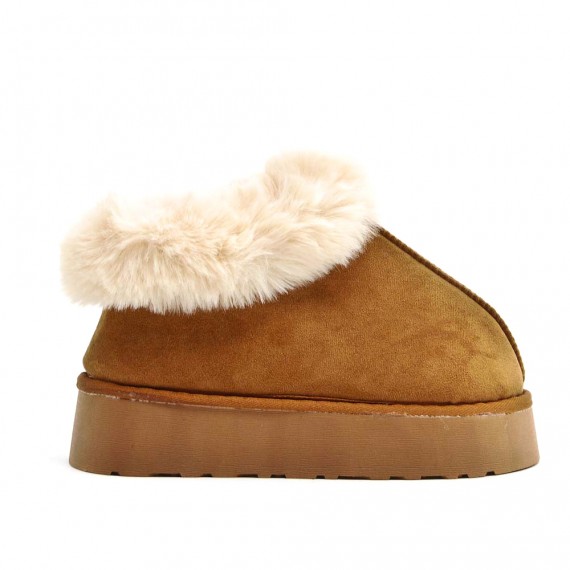 Women's faux fur slipper