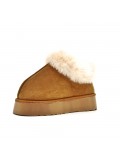 Women's faux fur slipper