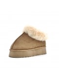 Women's faux fur slipper