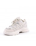 Kid's lace-up sneaker