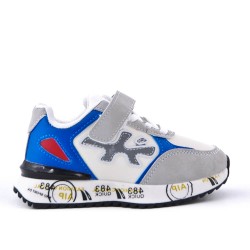 Kid's lace-up sneaker