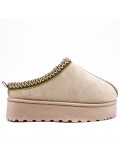 Women's faux fur slipper