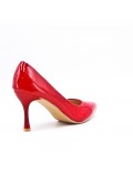 Leatherette pump with heels