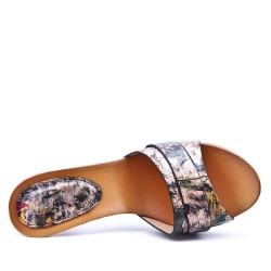 Women's heeled clog sandal