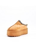 Women's faux fur slipper