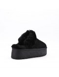 Women's faux fur slipper