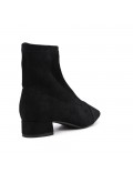 Ankle boot in a mix of materials for autumn and winter