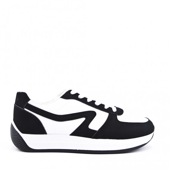 Faux leather sneakers for women