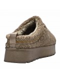 Women's faux fur slipper