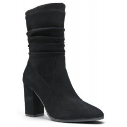 Ankle boot in faux suede