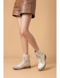 Ankle boot in a mix of materials for autumn and winter with lace