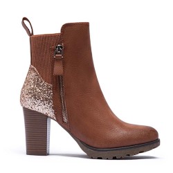 Faux leather ankle boot with zip closure