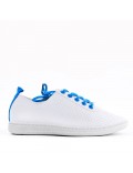 Sneaker with colored laces for women