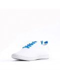 Sneaker with colored laces for women