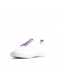 Sneaker with colored laces for women