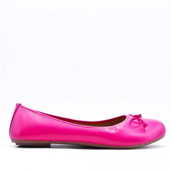 Women's faux leather ballerina