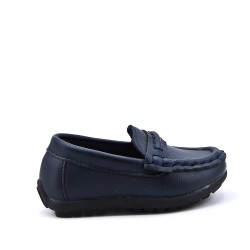 Child's moccasin in faux leather