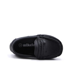 Child's moccasin in faux leather