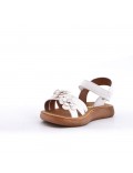 Girl's faux leather sandal