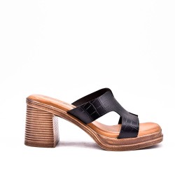 Women's heeled clog sandal