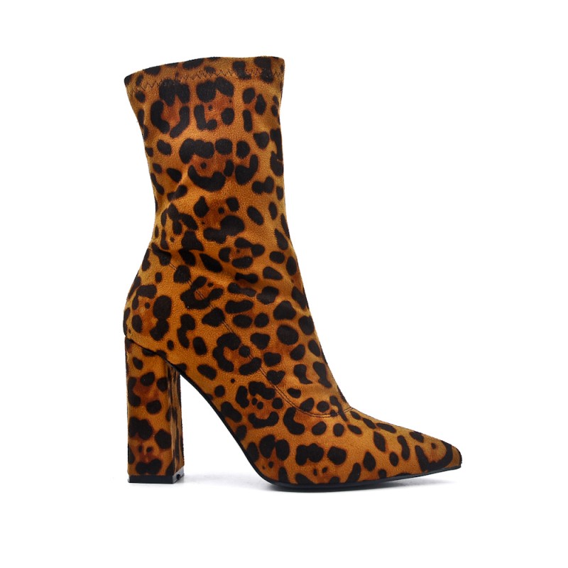 botas de leopardo